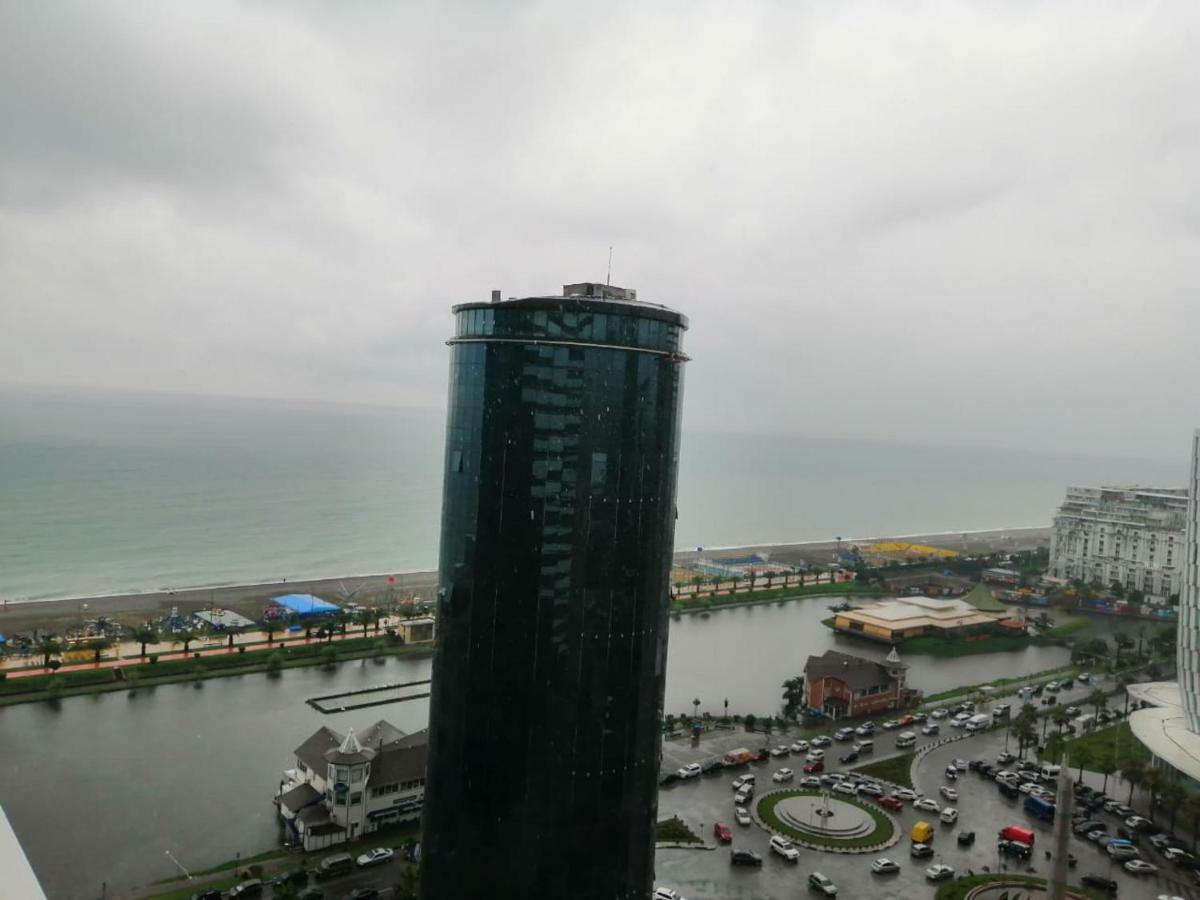 Lamar Hotel บาทูมิ ภายนอก รูปภาพ